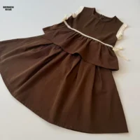 باس ست خواهرانه کتان در دو رنگ شیک کرم نخودی و شکلاتی تیره