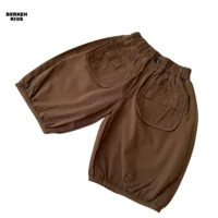 شلوارک راحتی و بیرونی دخترانه جنس کتان با دمپای کش‌دوزی شده