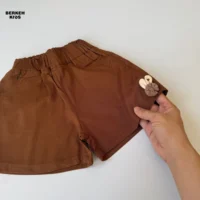 شورتک دخترانه بچه گانه مجلسی کتان وارداتی رنگ قهوه ای