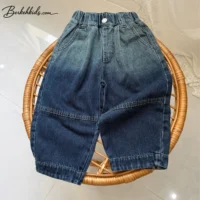 شلوار جین تینت‌دار بچگانه پسرانه با طیف روشن و تیره روی پارچه